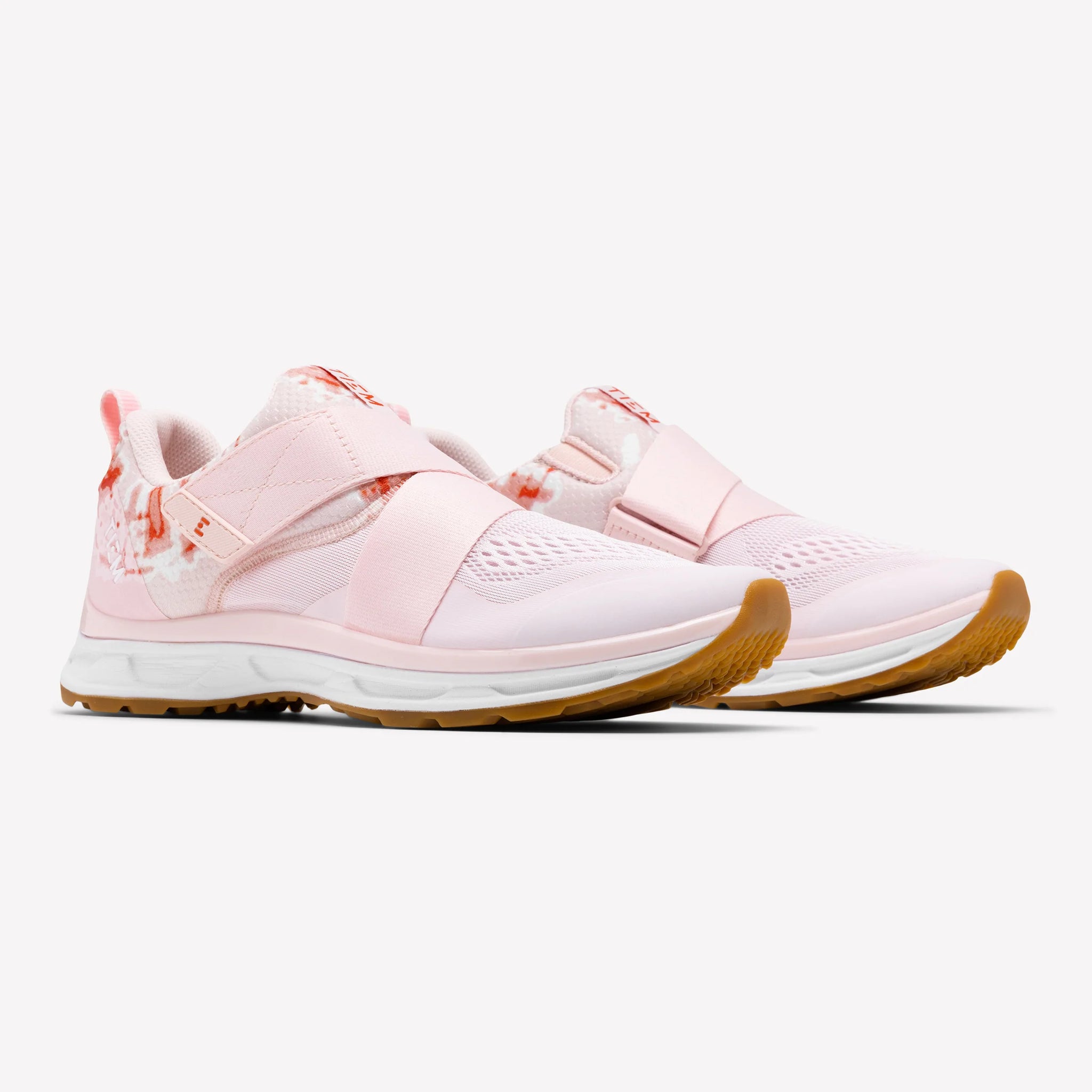 Hot pink 2025 cycling shoes